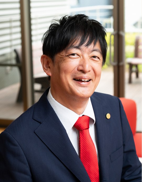 大阪府支部長 泉井亮太